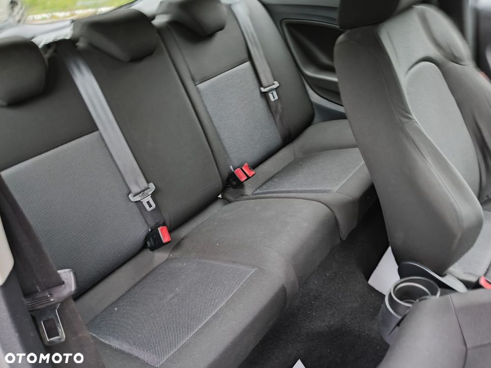 Seat Ibiza SC 1.6 16V DSG Style - 15