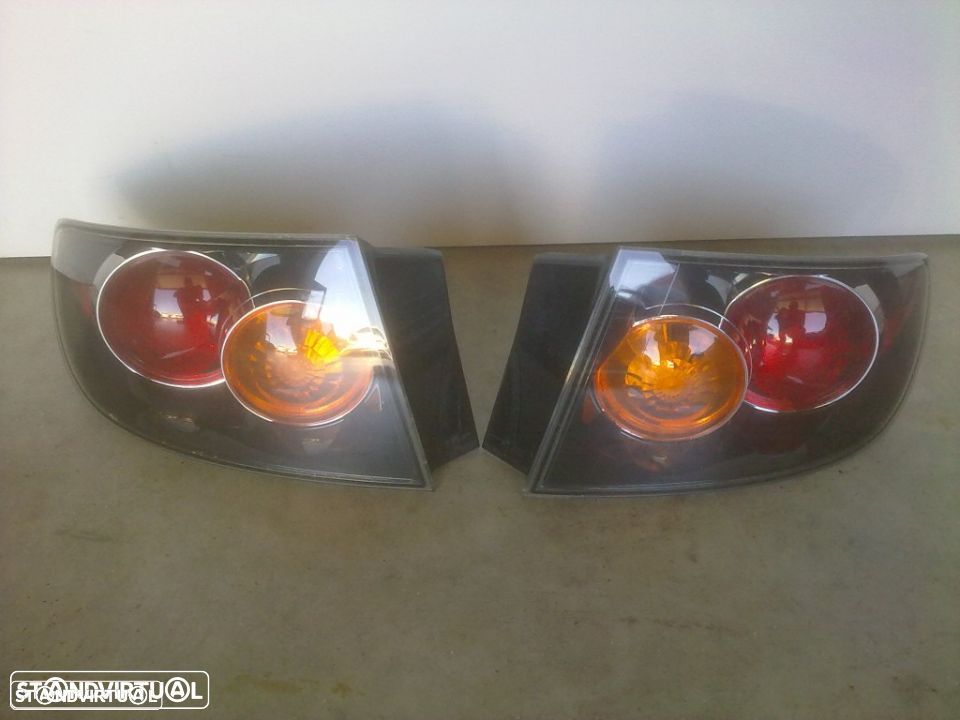 Farolins Mazda 3 2006 (4 Portas)