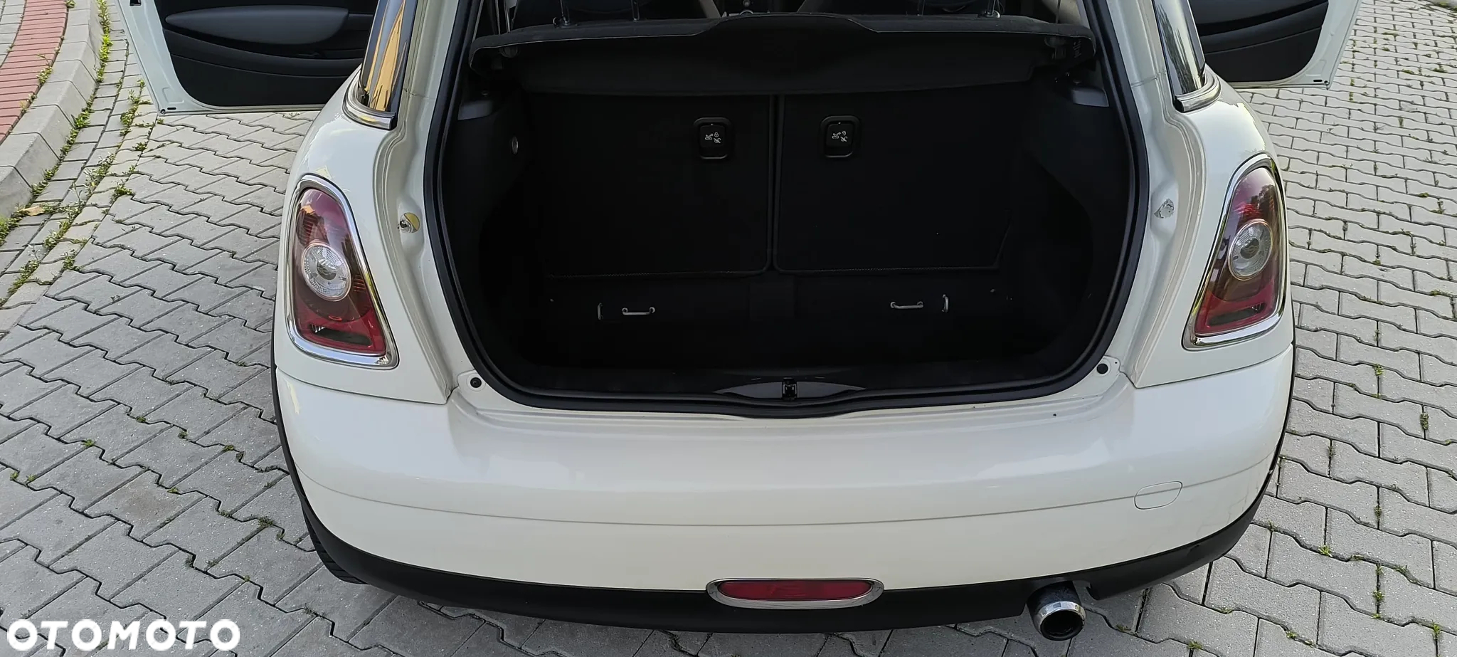 MINI ONE Standard - 16