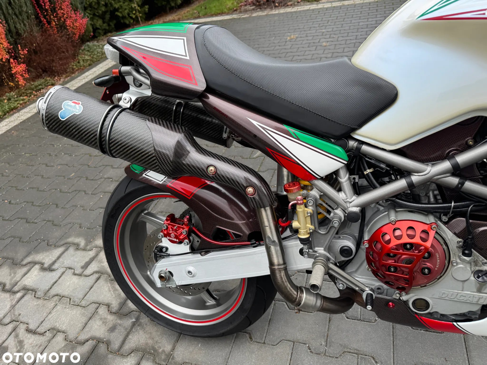 Ducati Monster - 15