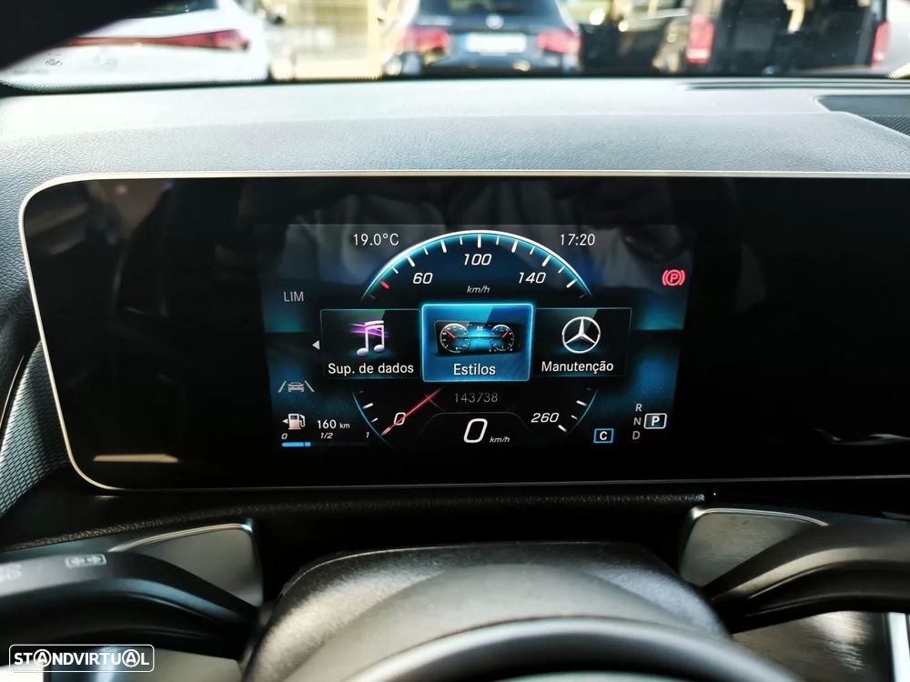 Mercedes-Benz GLB 180 d Style - 44