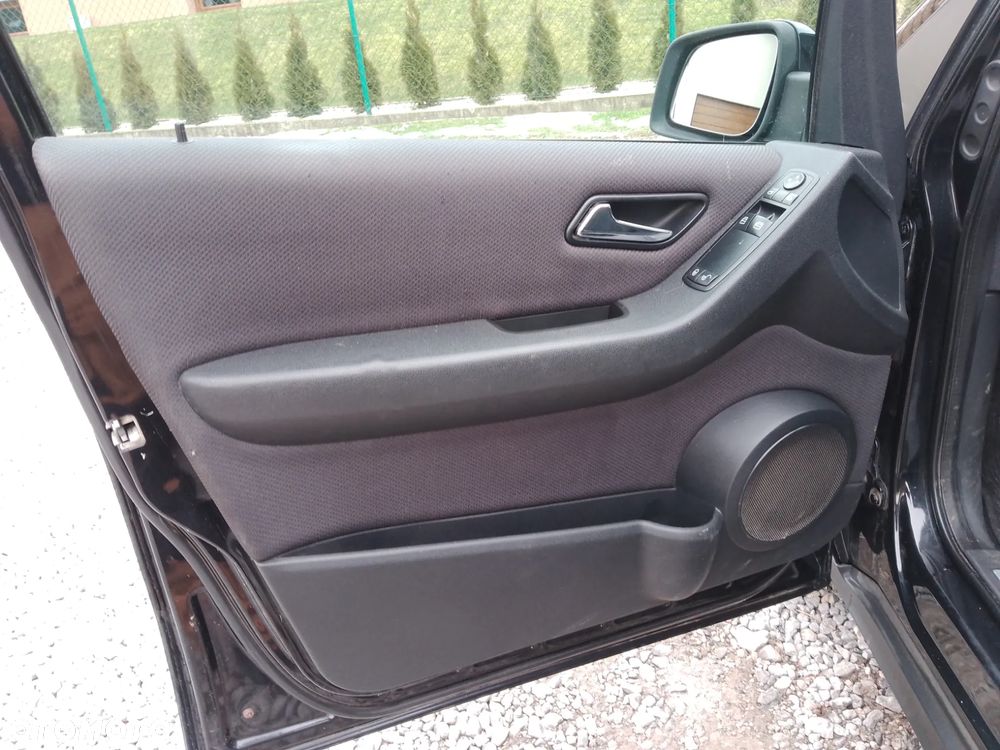 Mercedes-Benz Klasa A 150 BlueEFFICIENCY Avantgarde - 14