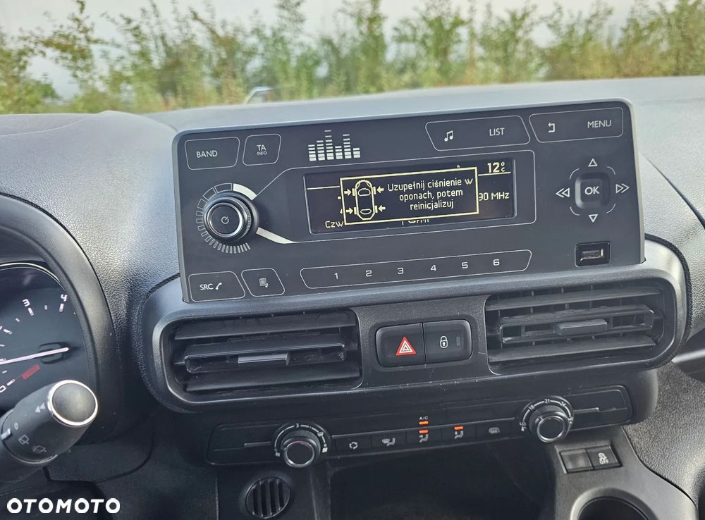 Citroën BERLINGO - 15
