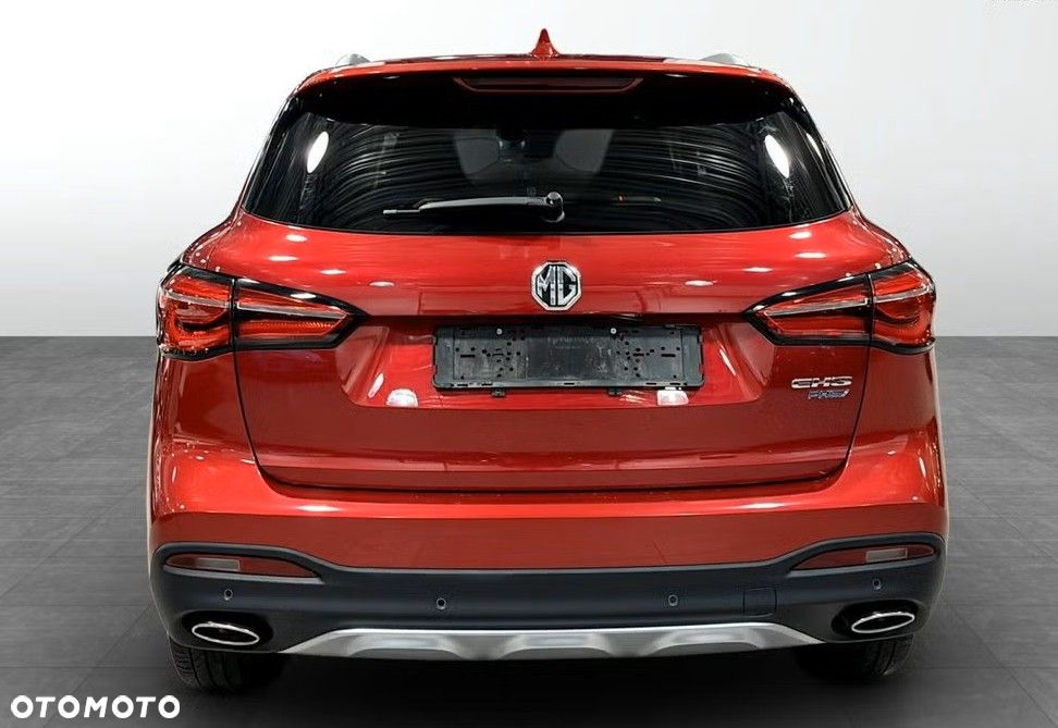 MG EHS Luxury - 4