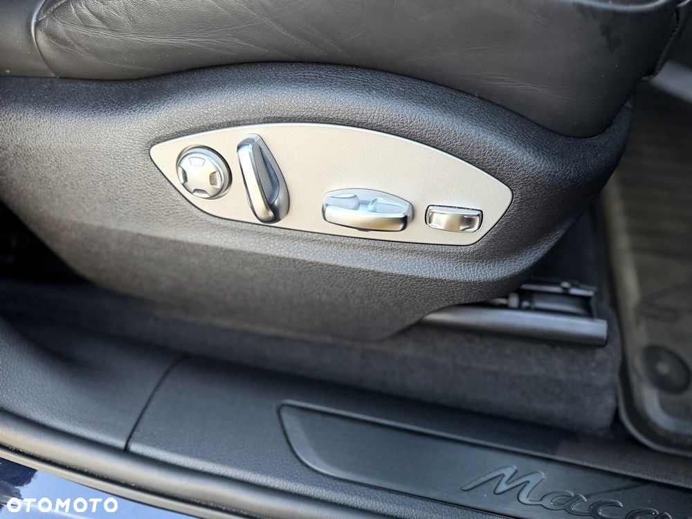 Porsche Macan Standard - 32