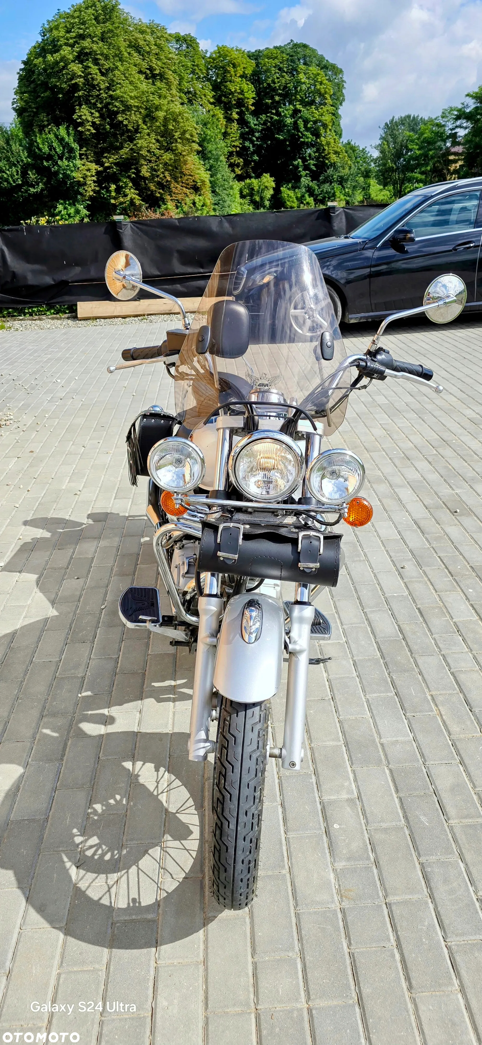 Suzuki Intruder - 2