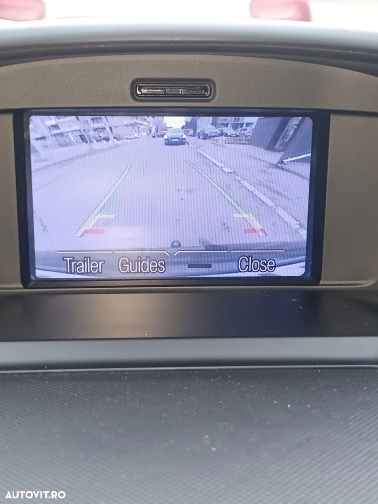 Ford Kuga 2.0 TDCi 4x4 Aut. Titanium - 10