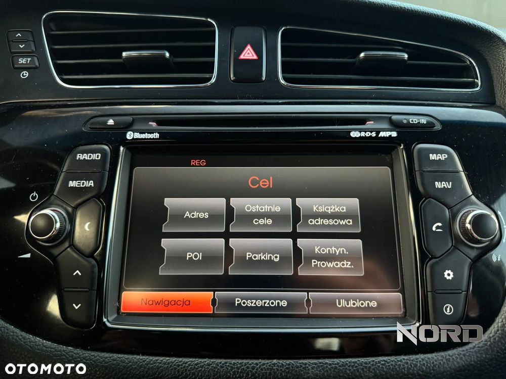 Kia Ceed 1.6 GDI L - 29