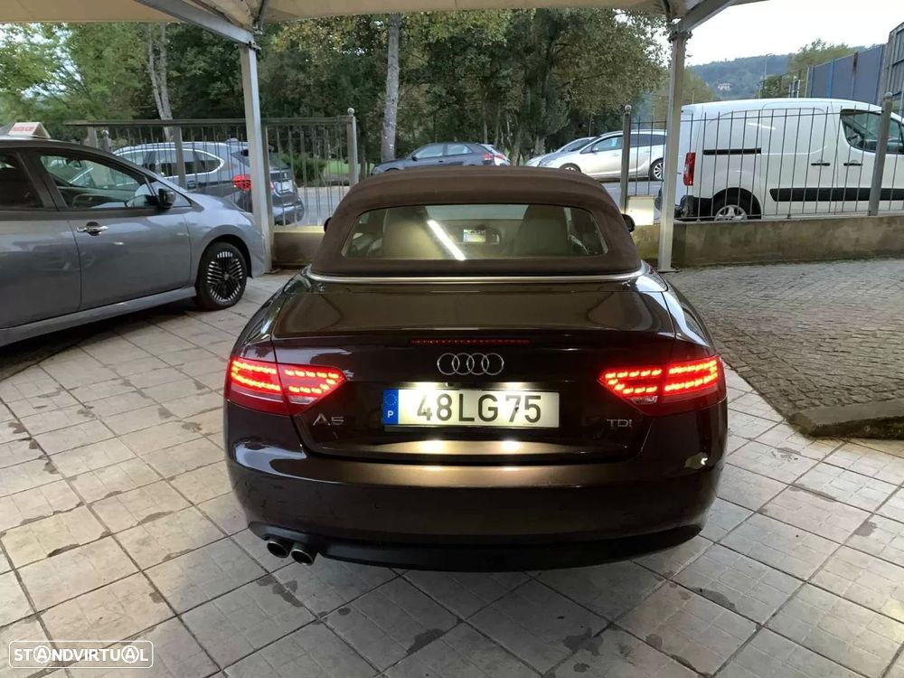 Audi A5 Cabrio 2.0 TDi - 4
