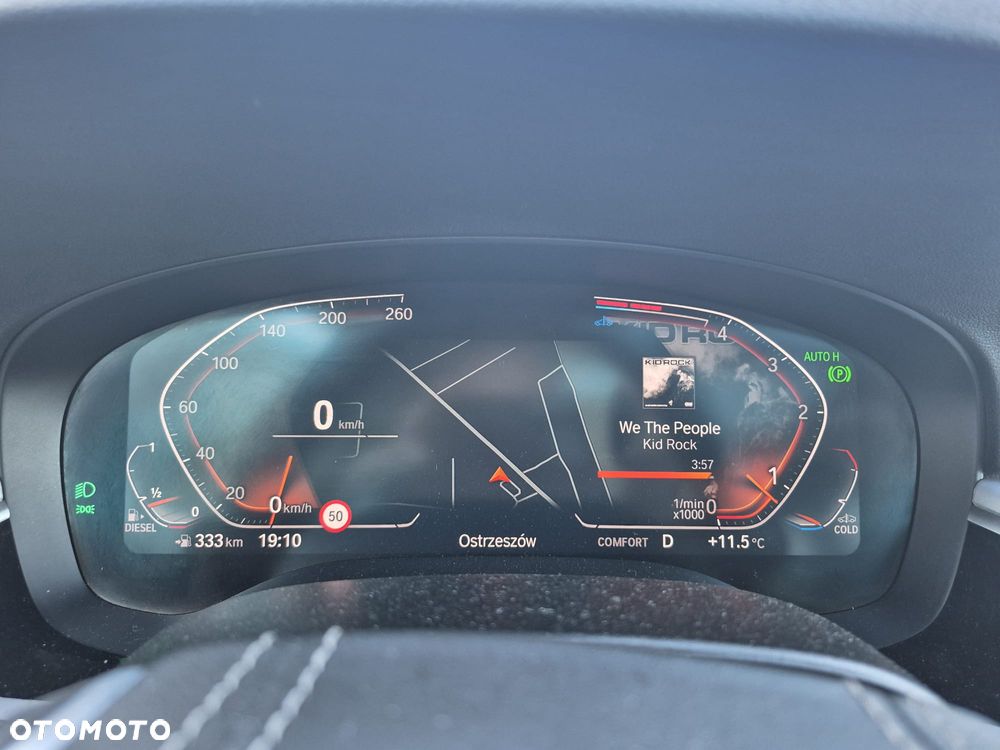 BMW Seria 5 520d xDrive - 8