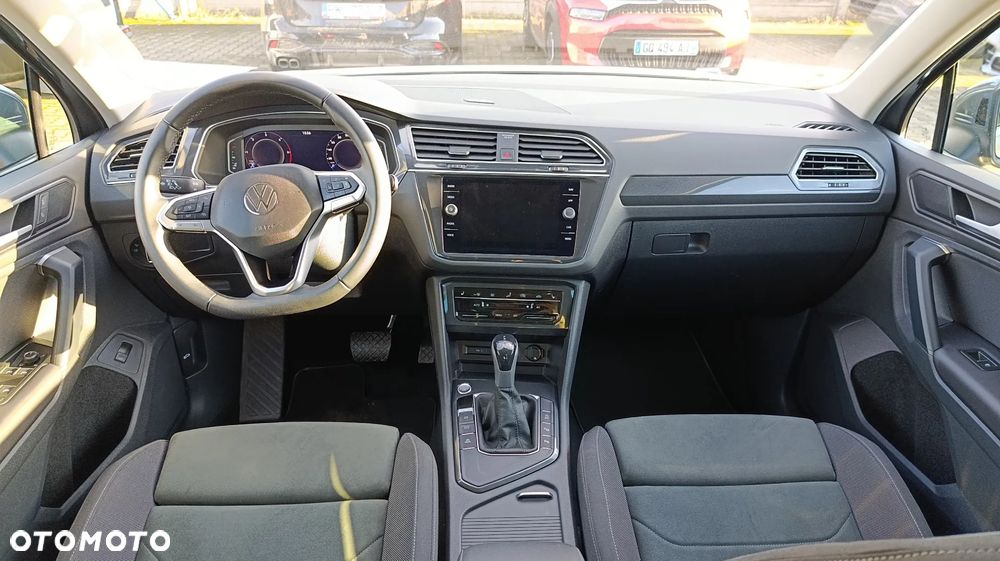 Volkswagen Tiguan - 15
