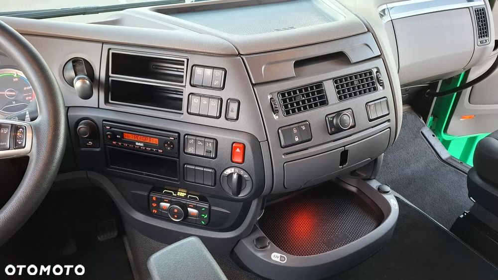 DAF XF 480 FT / LOW DECK / MEGA / CAŁY NA PODUSZKACH / JAK NOWY ! - 35