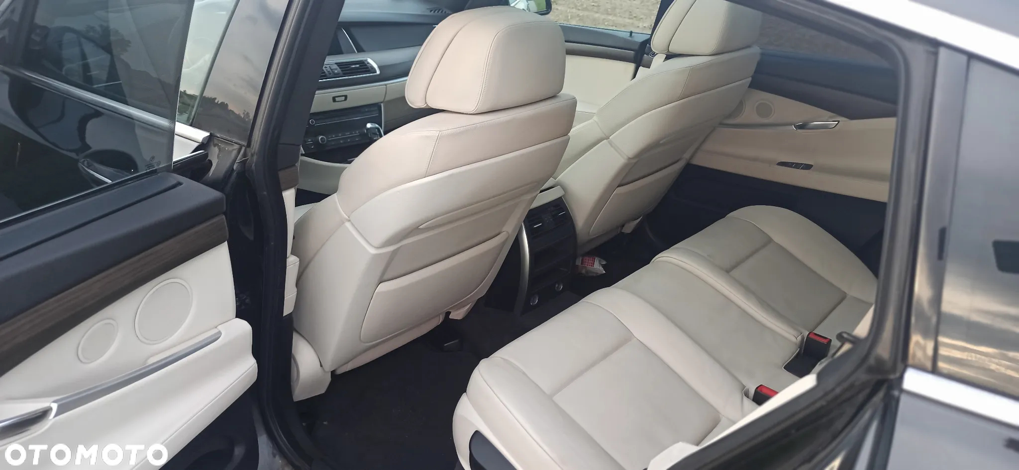 BMW 5GT 530d xDrive - 11