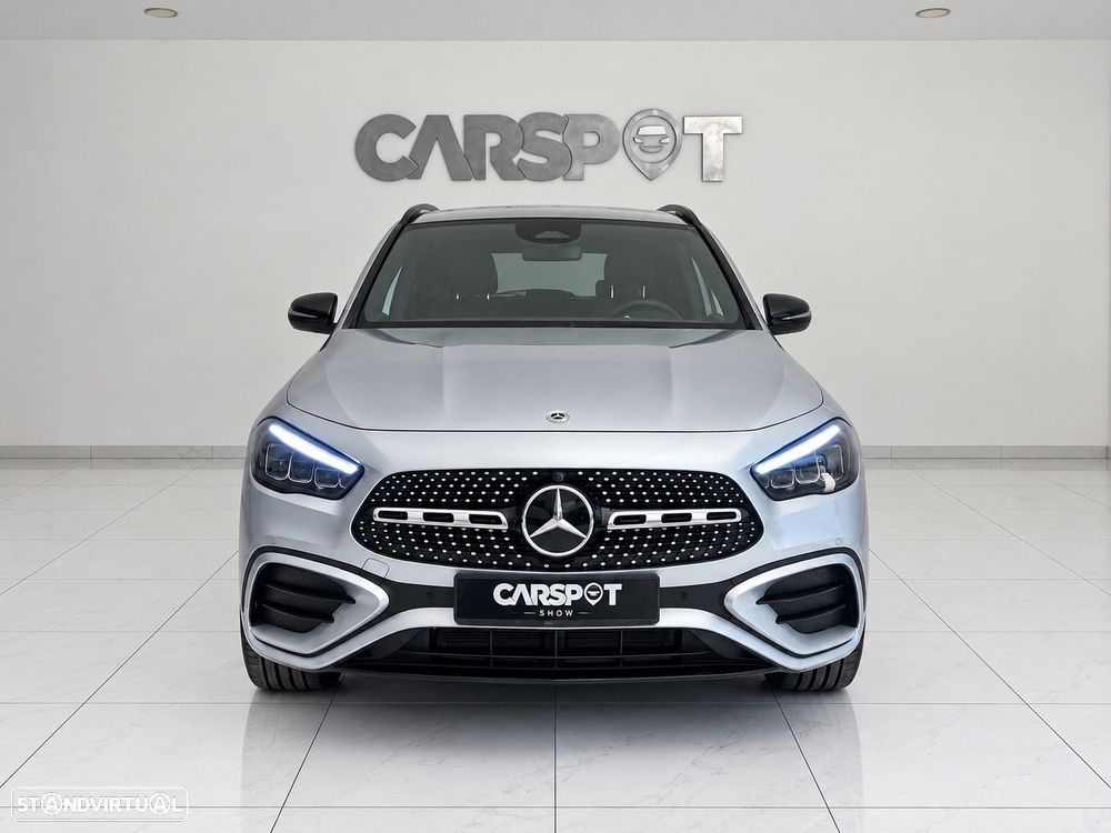 Mercedes-Benz GLA 200 d AMG Line — fotografia 6
