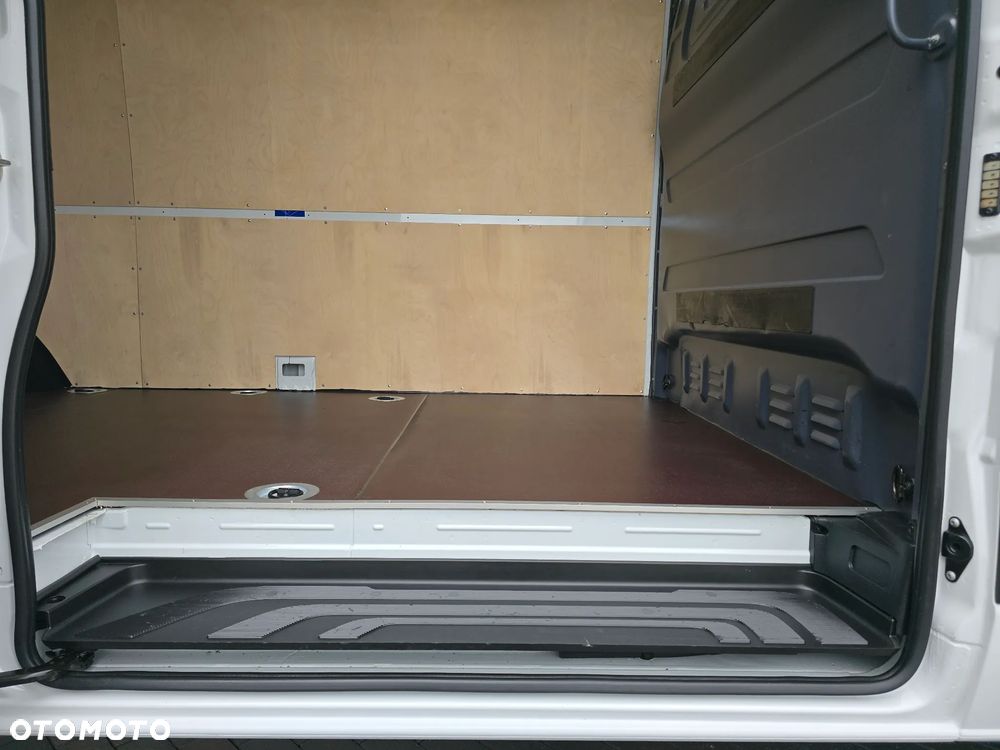 Mercedes-Benz SPRINTER 319 3.0 V6 190KM 60 Tyś km LONG 4,80cm Długi BOGATA OPCJA WYPOSAŻENIA KAMERA FUL LED HIGH PERFORMANCE MBOX 7 cala SEDZENIE KIEROWCY KOMFORTOWE TEMPOMAT AKTYWNY SALON PL STAN NOWY NOWY NOWY SERWIS ASO DO OSTATNIEGO Km - 16