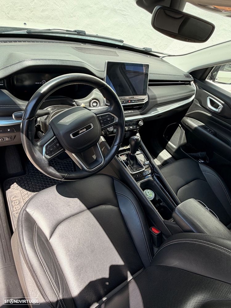 Jeep Compass - 15