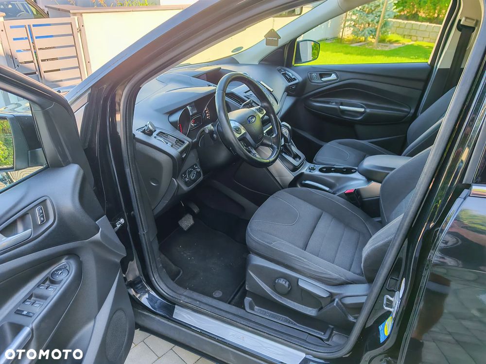 Ford Kuga 2.0 TDCi 4x4 Titanium - 16