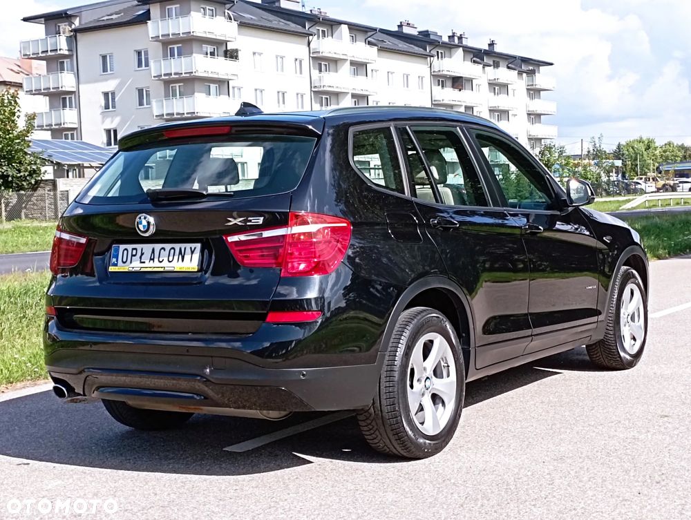 BMW X3 xDrive20i Advantage - 15
