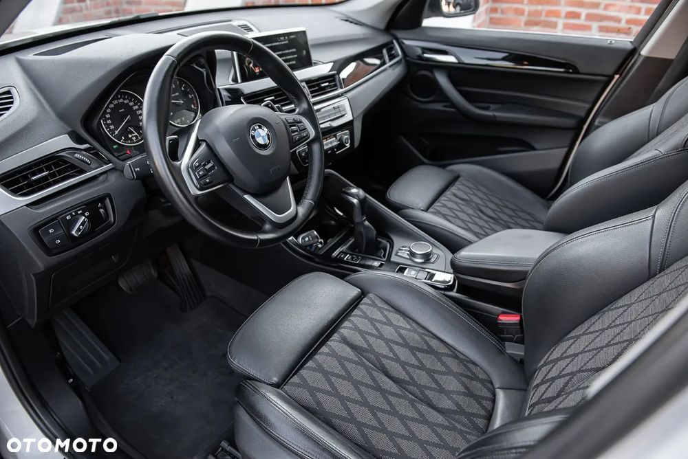 BMW X1 xDrive25d xLine - 15