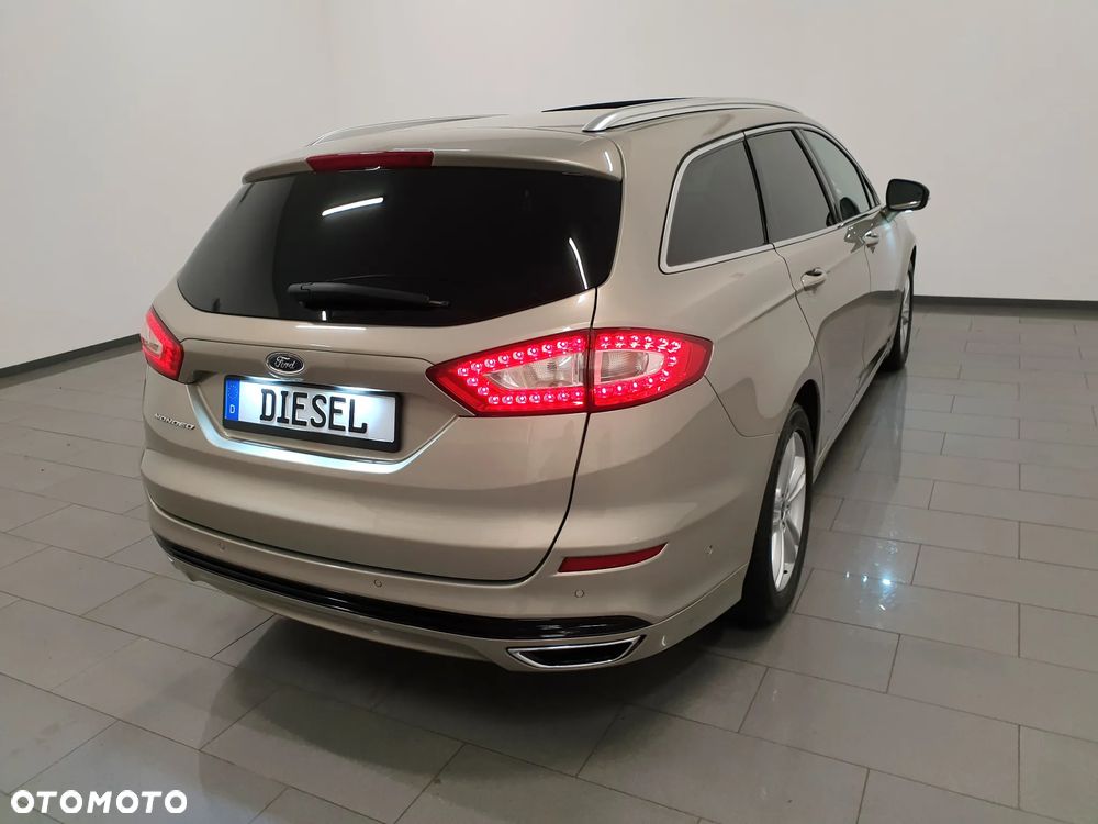 Ford Mondeo 2.0 TDCi Titanium - 35