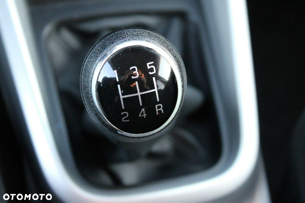 Suzuki Vitara - 25