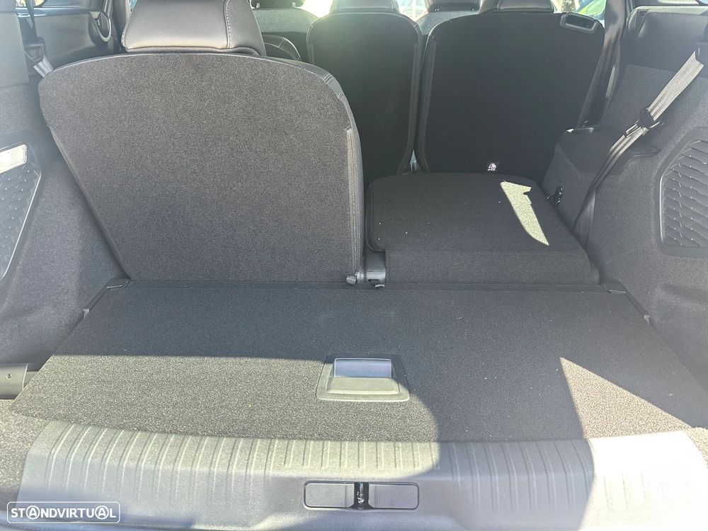 Peugeot 5008 1.2 Hybrid Allure e-DCS6 - 4