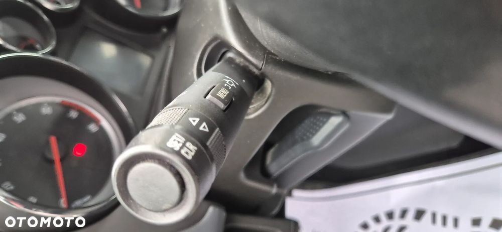 Opel Meriva 1.4 150 Jahre - 23