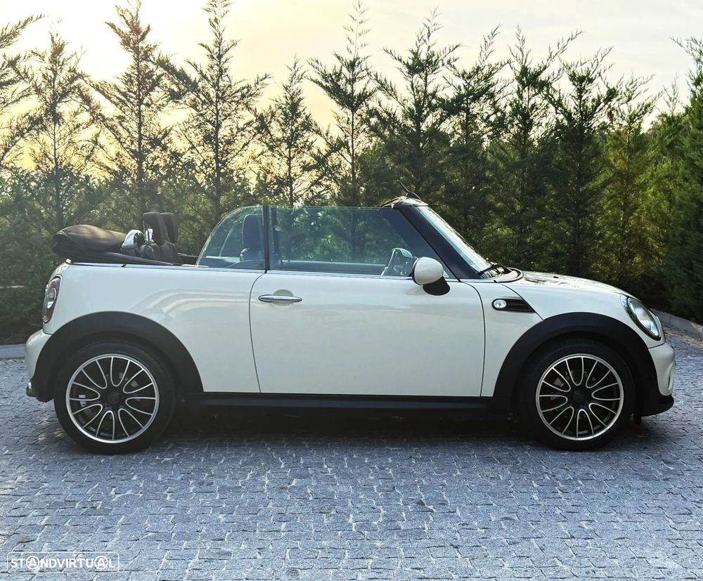 MINI Cabrio Cooper D - 6