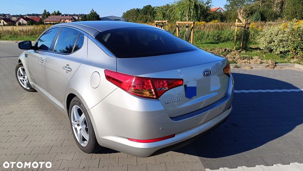 Kia Optima - 4