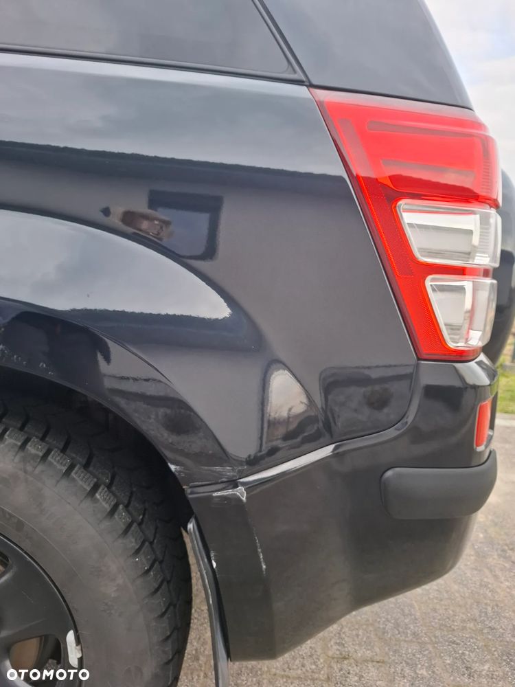 Suzuki Grand Vitara 2.0 De luxe - 5