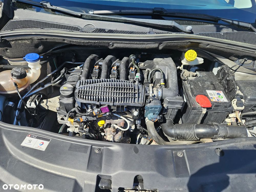 Peugeot 2008 PureTech 82 Style - 9