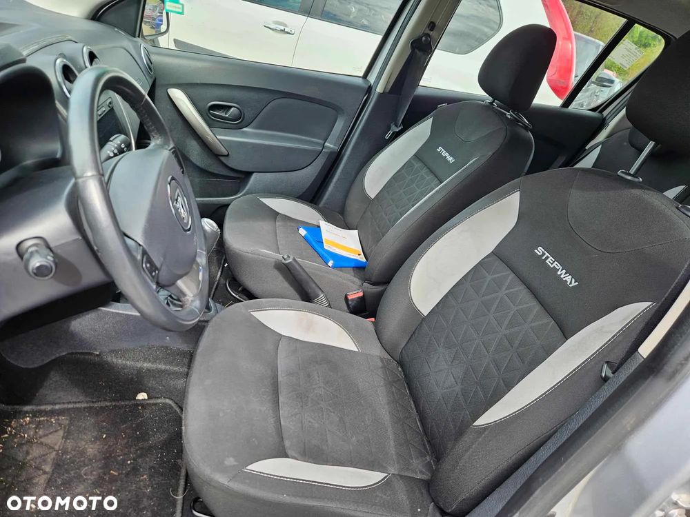 Dacia Sandero Stepway 0.9 TCe Ambiance S&S EU6 - 9