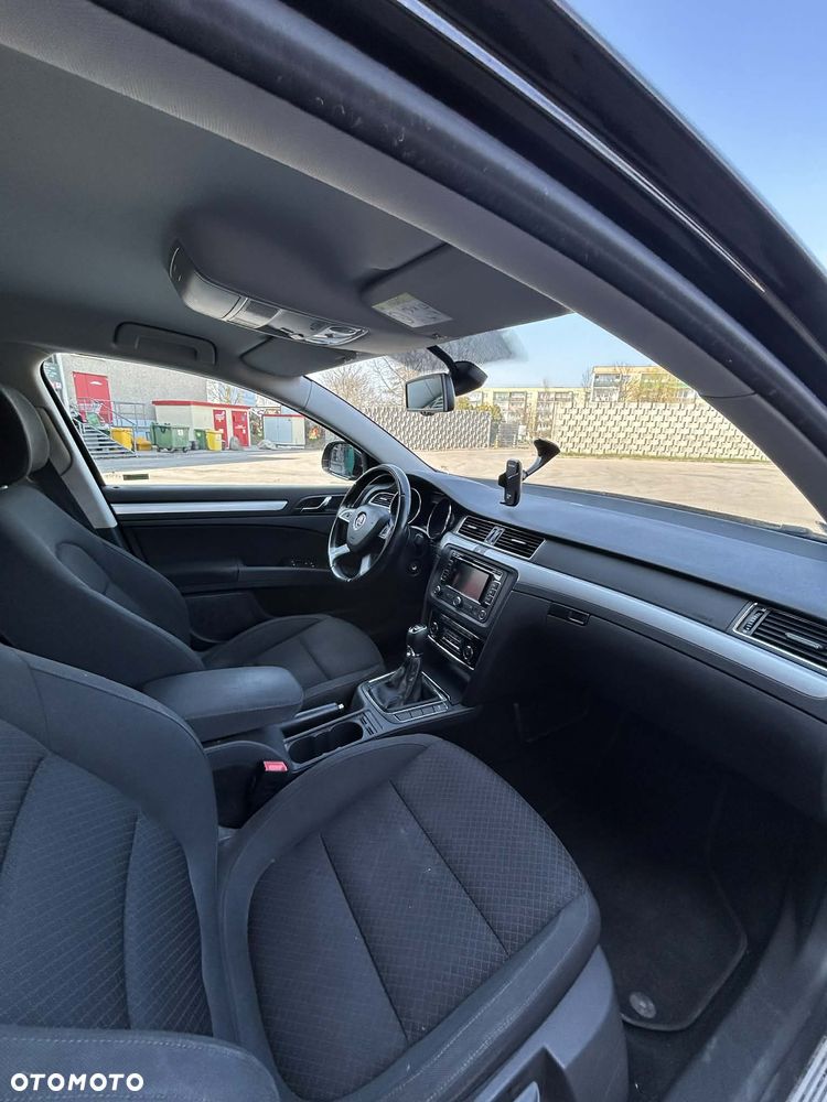 Skoda Superb 2.0 TDI Ambition - 9