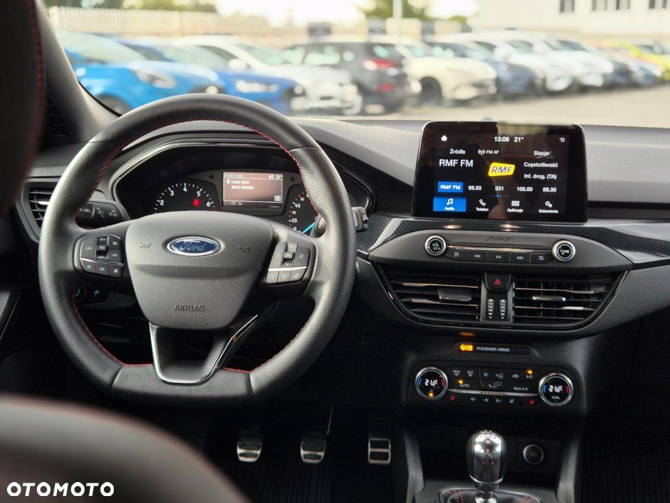 Ford Focus - 17