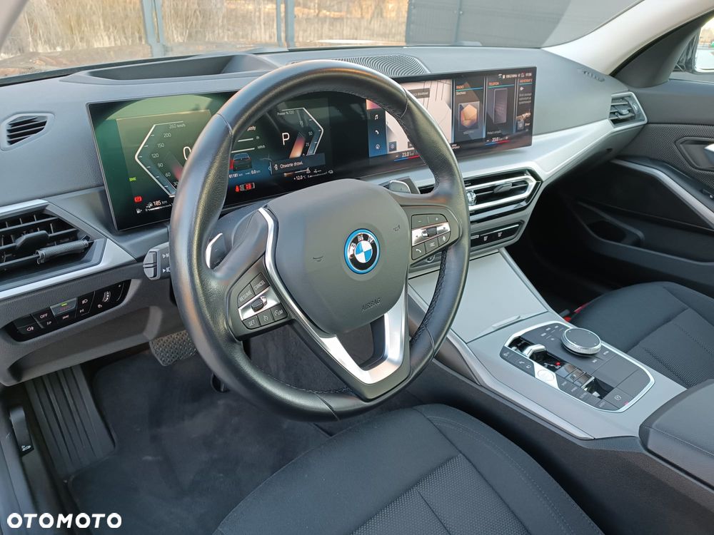 BMW Seria 3 320e Advantage - 27