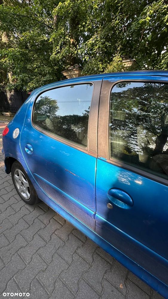 Peugeot 206 75 JBL - 4