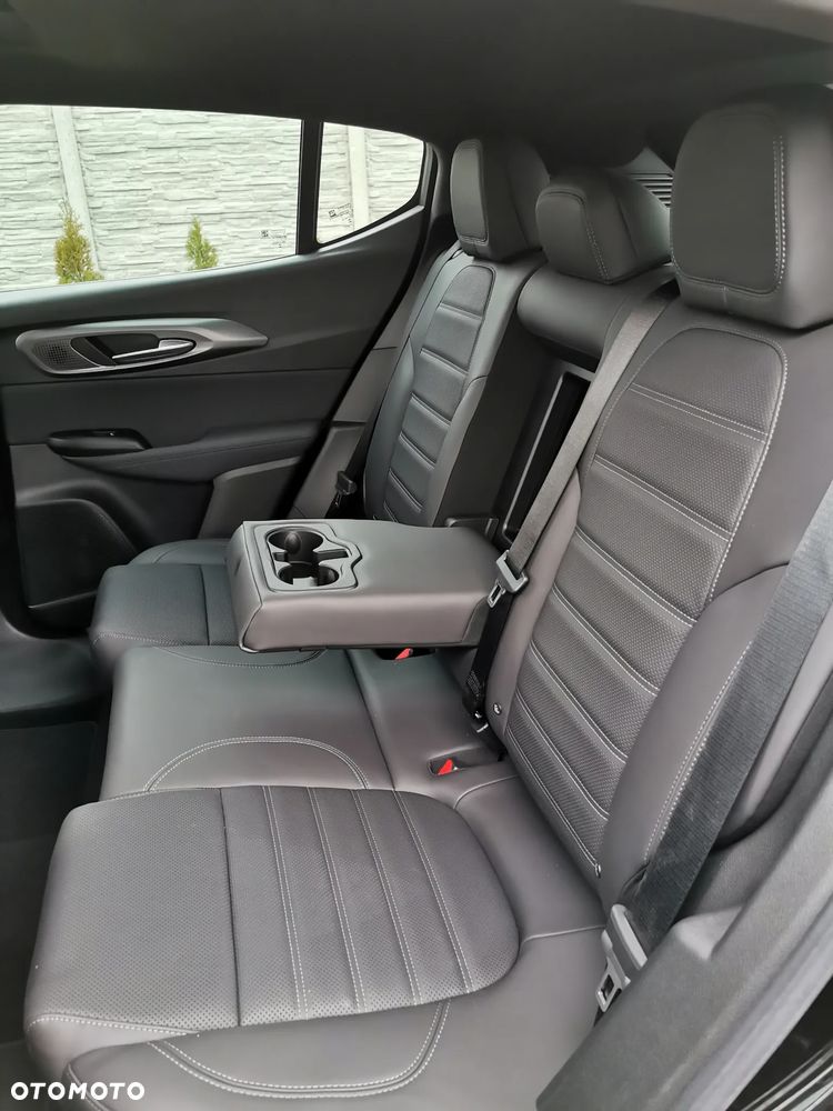 Alfa Romeo Tonale 1.3 PHEV Q4 TI - 14