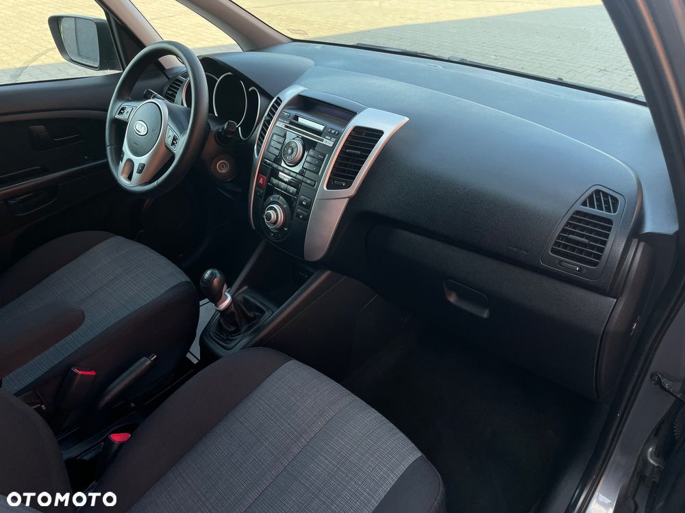 Kia Venga 1.4 CVVT Vision - 14