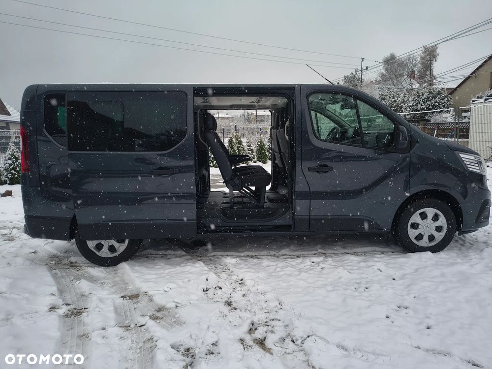 Renault Trafic - 2