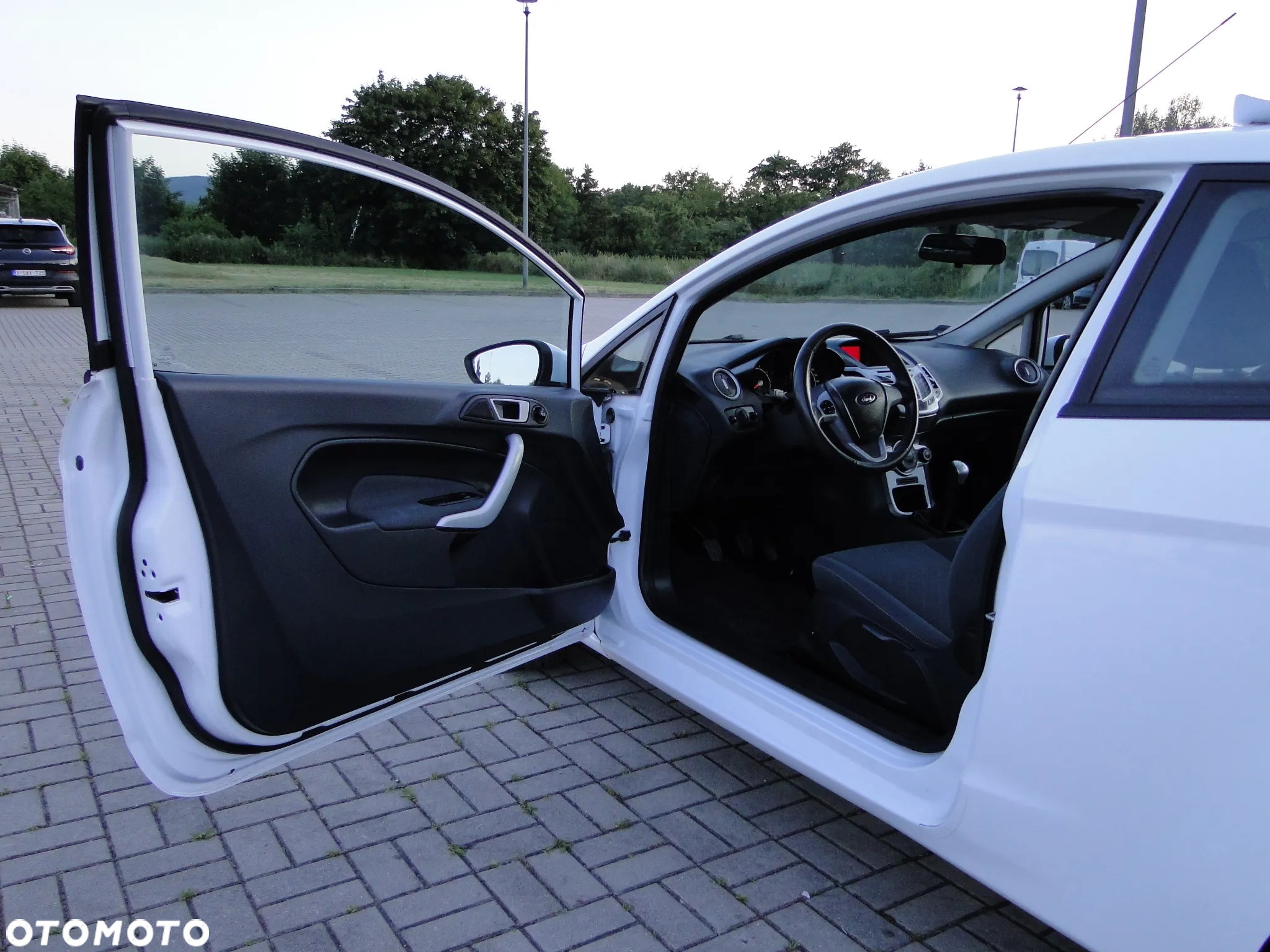 Ford Fiesta - 9