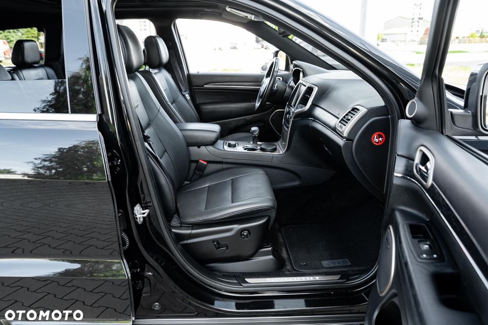 Jeep Grand Cherokee 3.0 CRD Overland Summit - 30