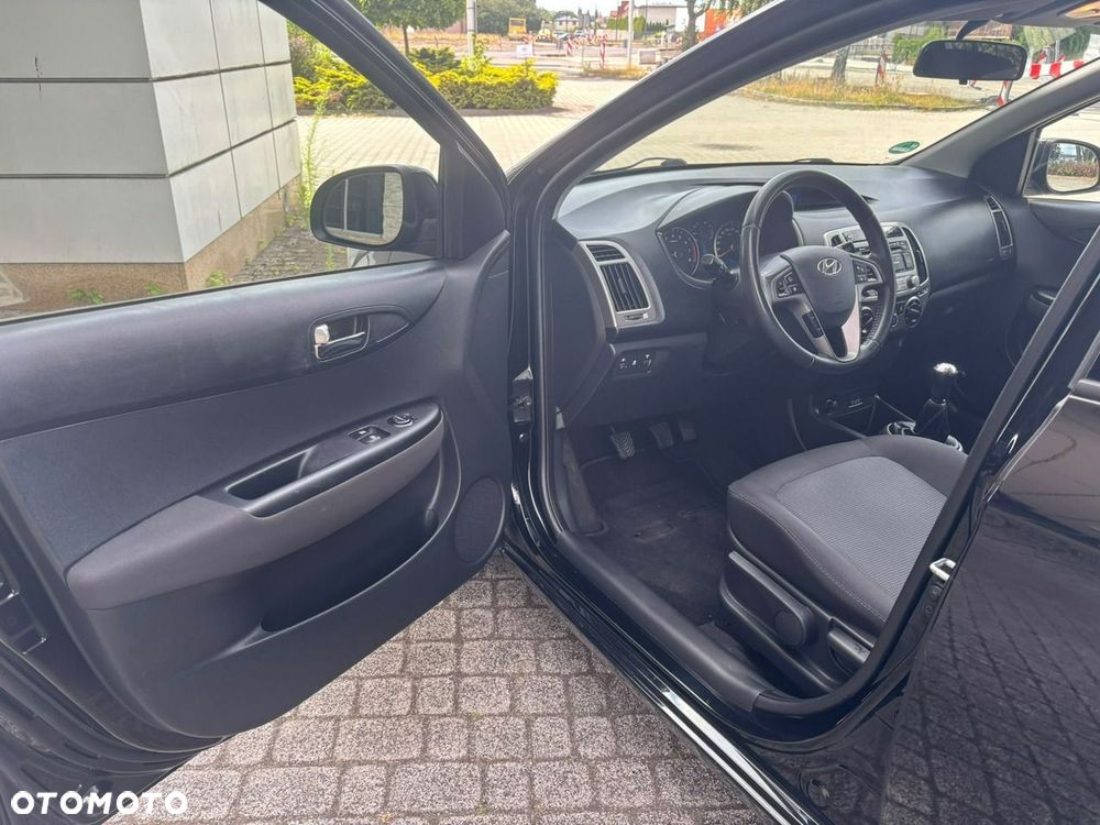 Hyundai i20 1.25 Comfort - 15