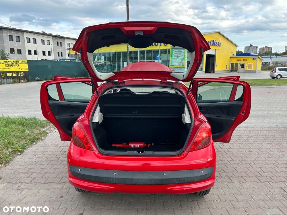 Peugeot 207 1.4 Presence - 2