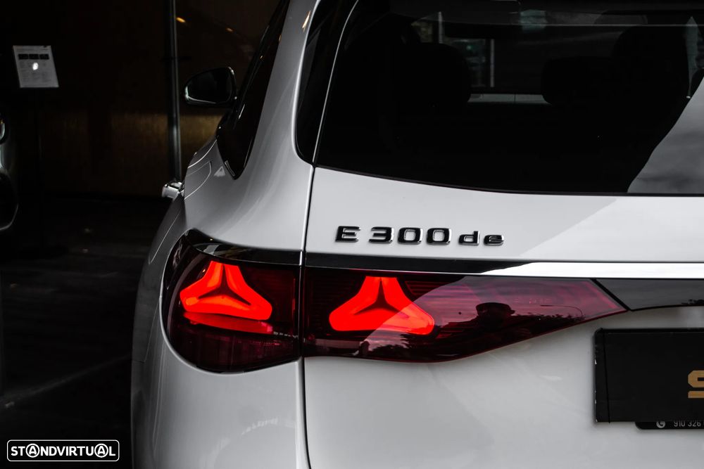 Mercedes-Benz E 300 de AMG Line - 11