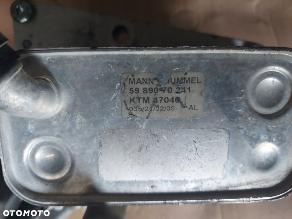 Podstawa filtra oleju Opel Fiat 5989070241 - 2