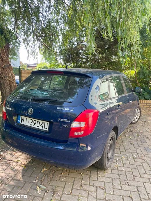 Skoda Fabia - 4