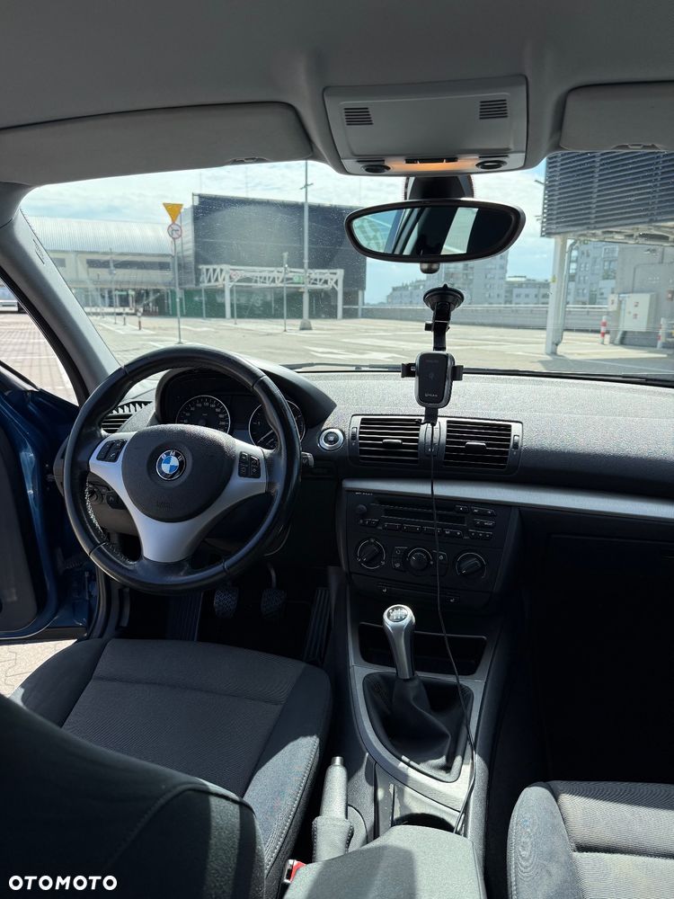 BMW Seria 1 118d - 7