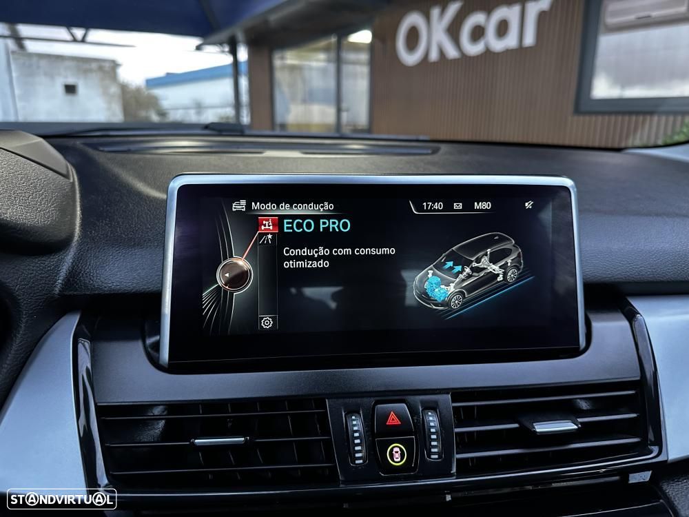 BMW 225xe Active Tourer Line Luxury - 19