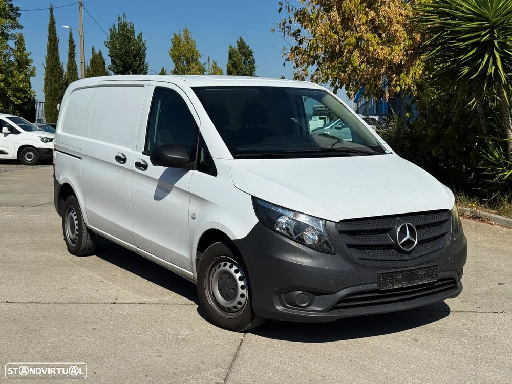 Mercedes-Benz Vito 3 Lugares - 1