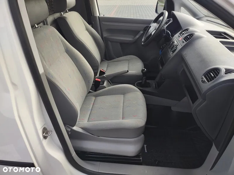 Volkswagen Caddy - 19